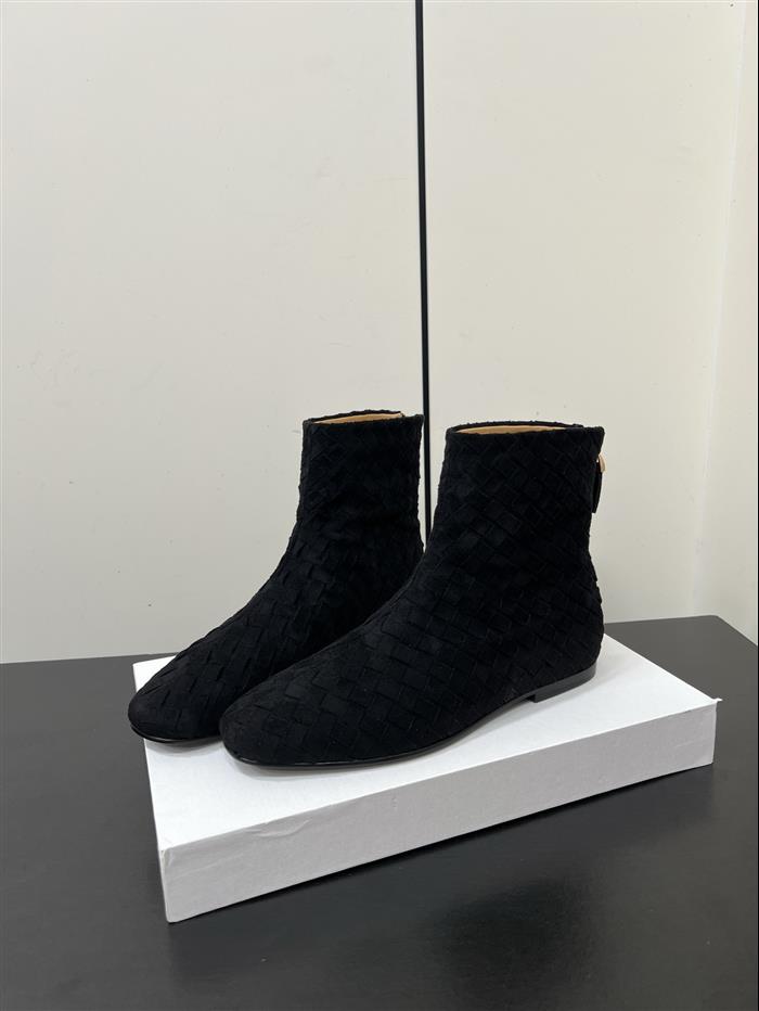 20251128173234932 380